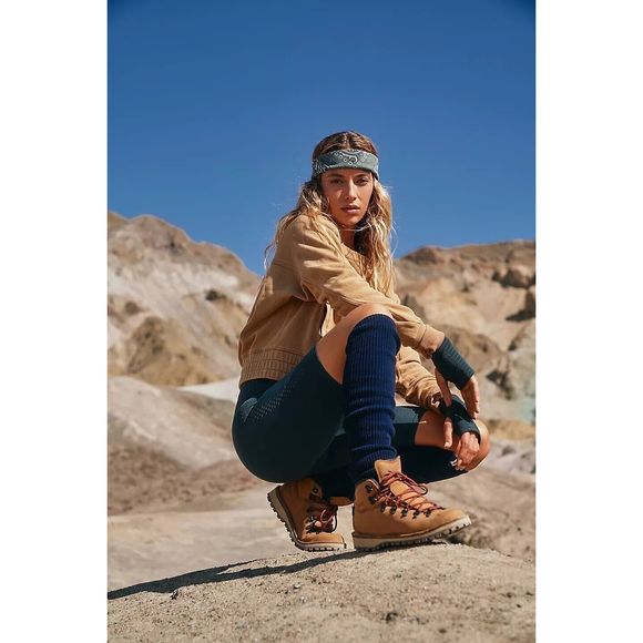 Free People Movement Good Karma Bike Shorts Size M/L - Picture 5 of 8